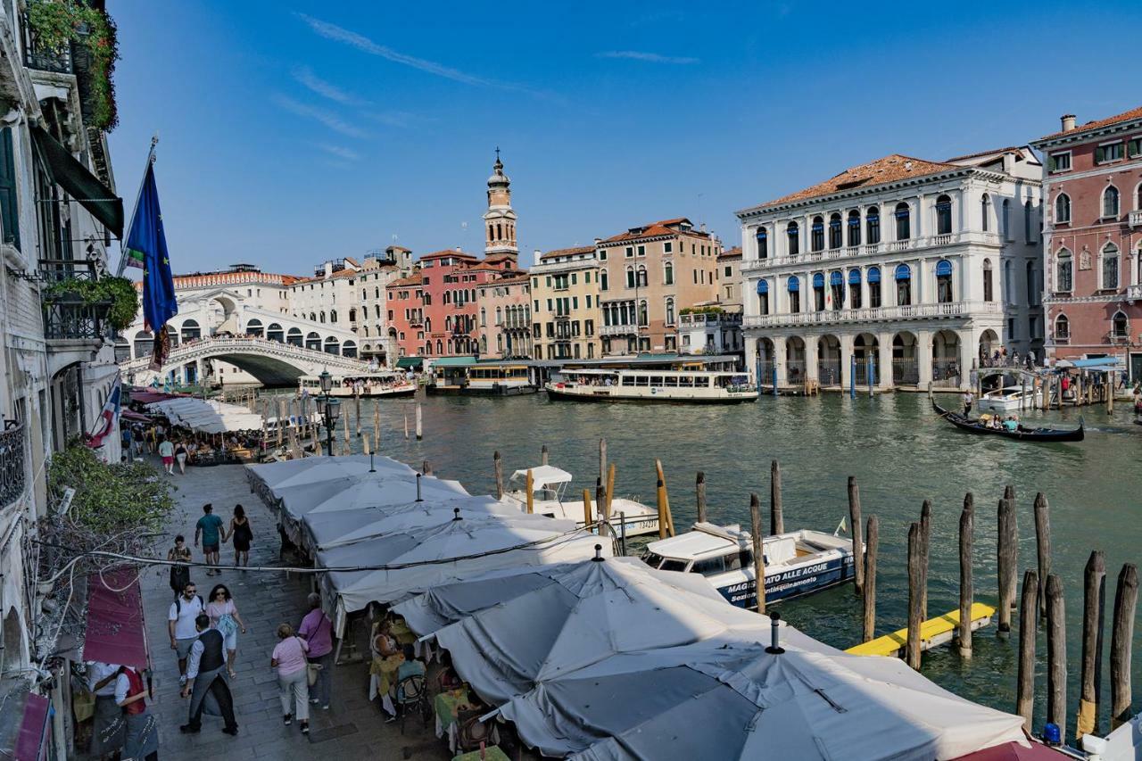 Ca' Fornoni Grand Canal Βενετία Εξωτερικό φωτογραφία