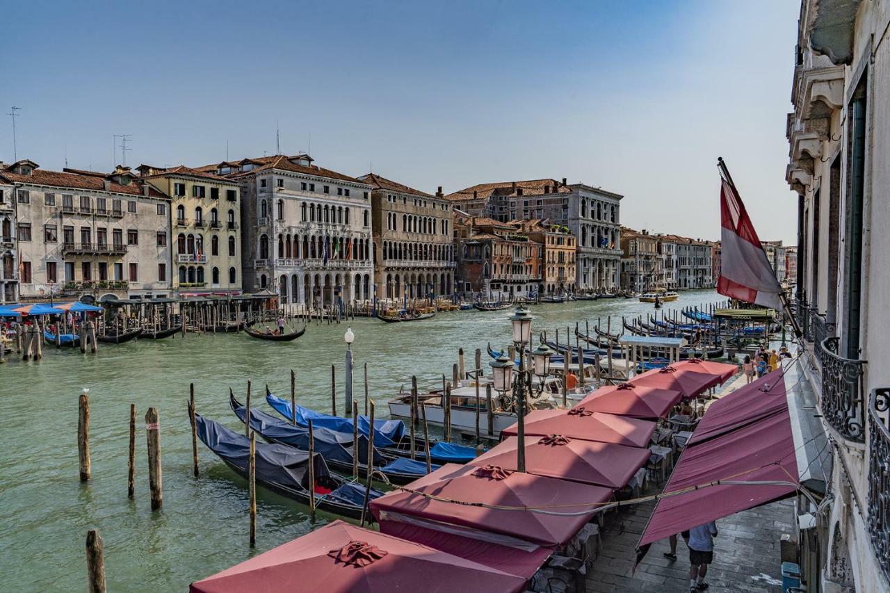 Ca' Fornoni Grand Canal Βενετία Εξωτερικό φωτογραφία