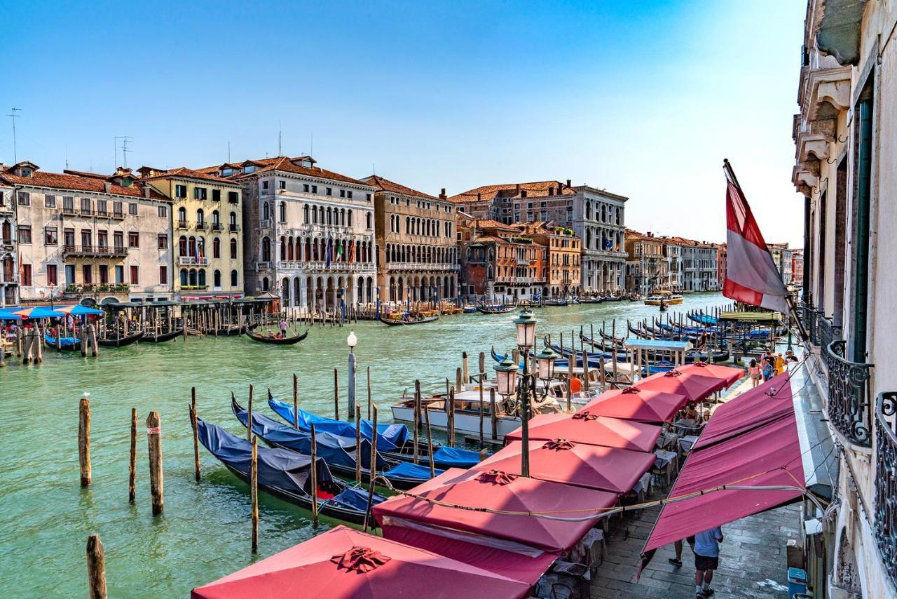 Ca' Fornoni Grand Canal Βενετία Εξωτερικό φωτογραφία